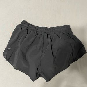 Lululemon hotty hot shorts